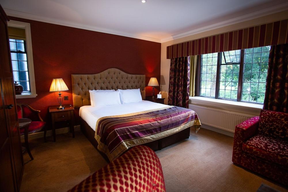 Inglewood Manor Hotel Ledsham  Eksteriør billede
